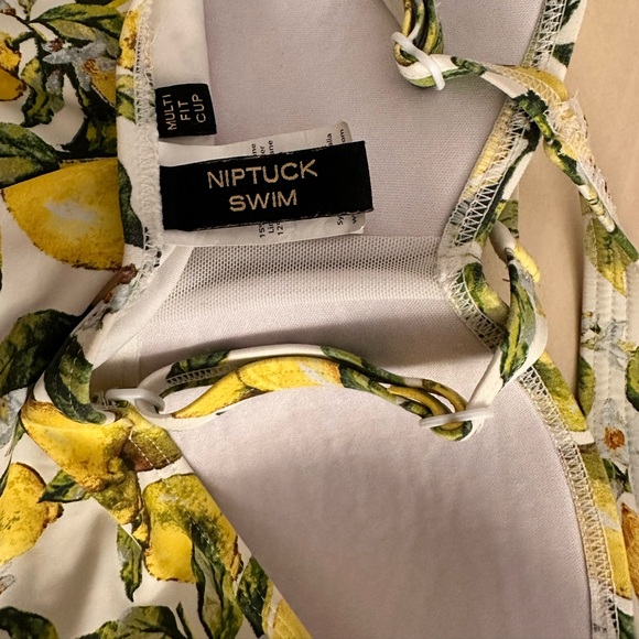 Nip Tuck One Piece Swimsuit  Sz6 - Picture 4 of 8